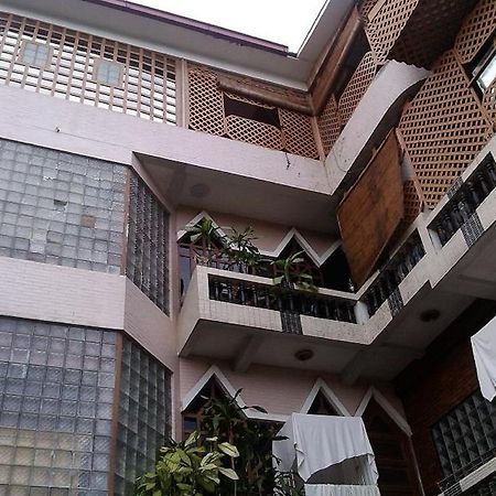 Kaung Lay Inn Yangon Exterior foto