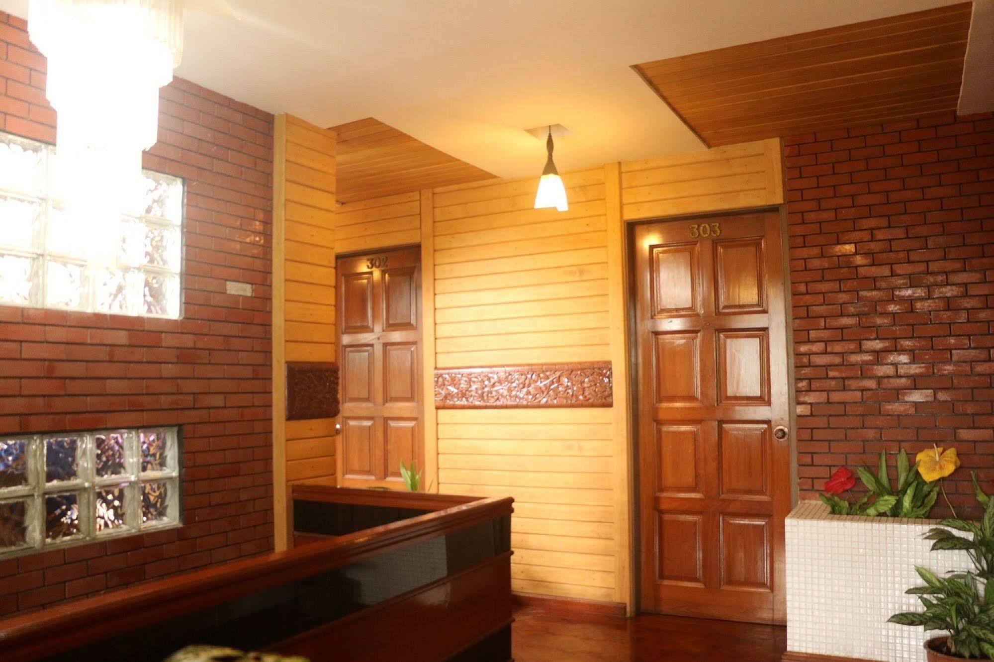 Kaung Lay Inn Yangon Exterior foto