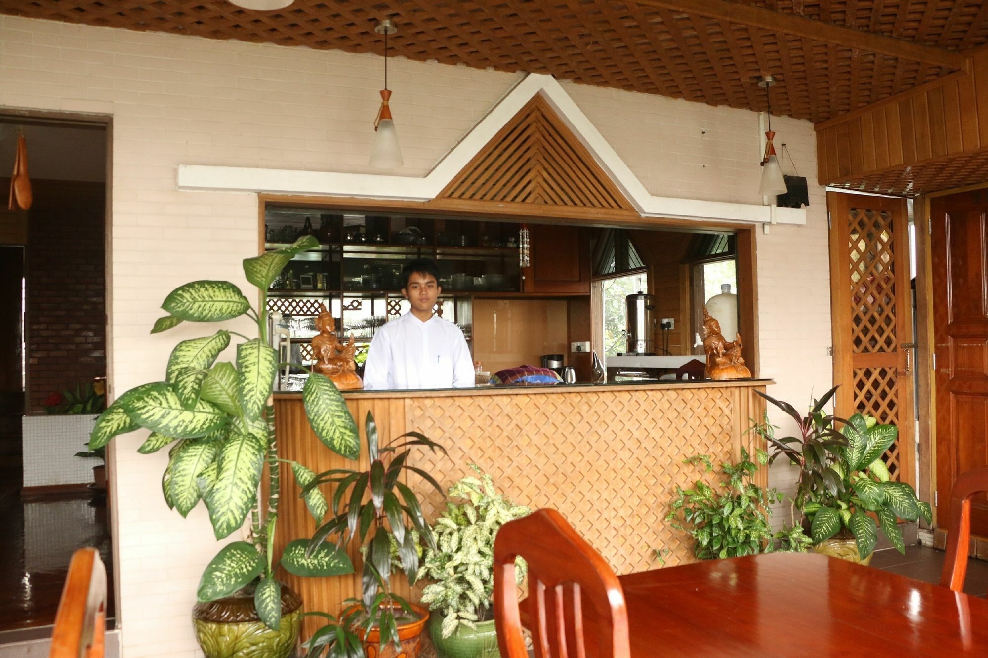 Kaung Lay Inn Yangon Exterior foto